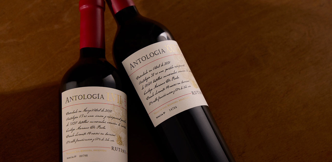Vino Rutini Antología LVII de Gualtallary, Mendoza, Argentina. Blend de alta gama elaborado a partir de cosechas excepcionales.